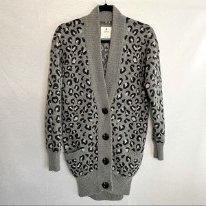 🎉HP🎉 AERIE LEOPARD PRINT OVERSIZED CARDIGAN Sz S
